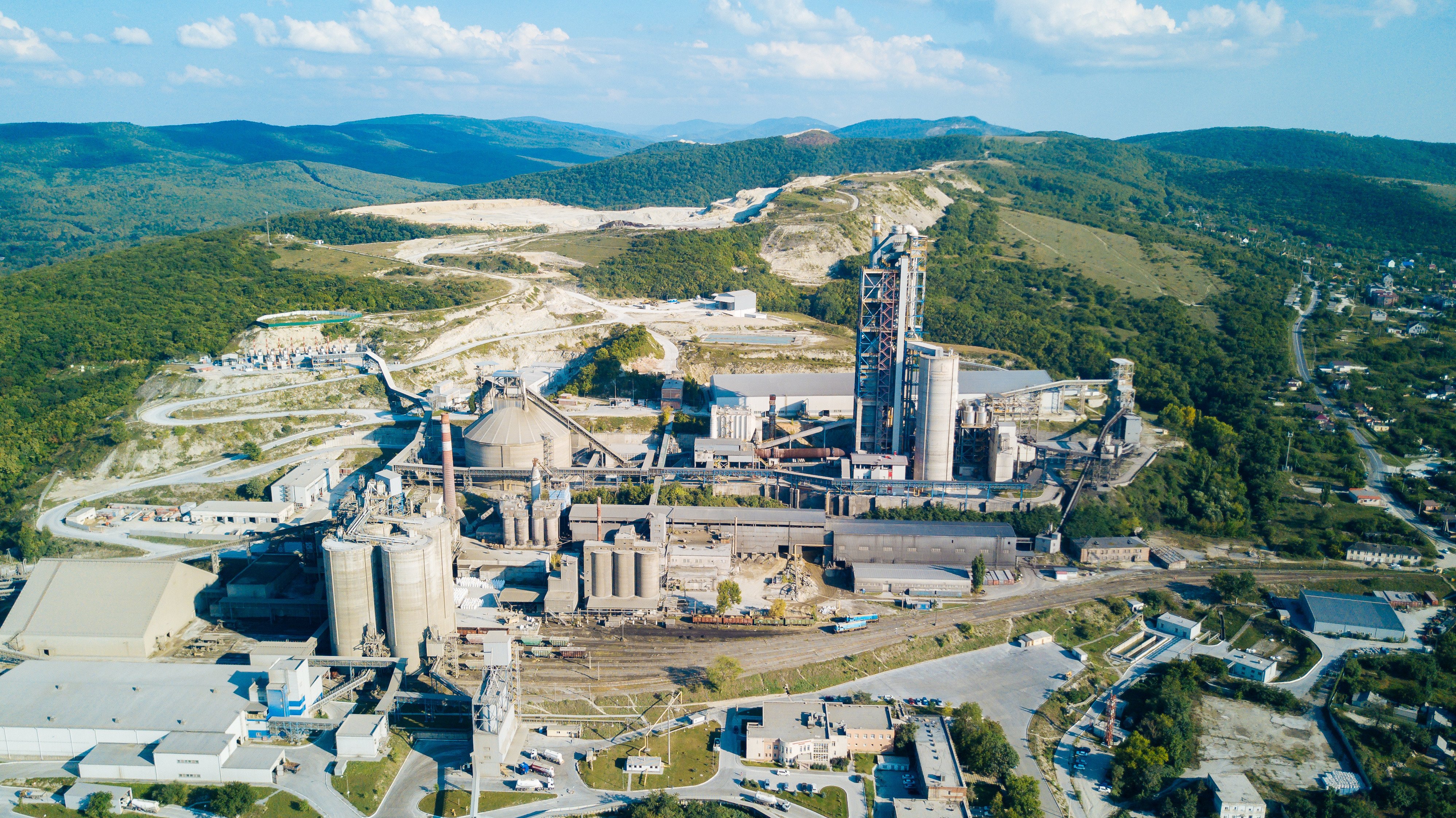 Cement production plant